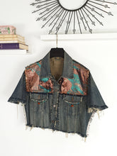 Load image into Gallery viewer, MAÉHSA OCTAVIE CROP-TOP