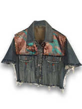 Load image into Gallery viewer, MAÉHSA OCTAVIE CROP-TOP